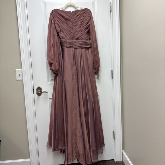 Mac Duggal Plus Size 16W Pink Puff Sleeve Embellished Cuff V-Neck A Line Gown - Picture 9 of 16